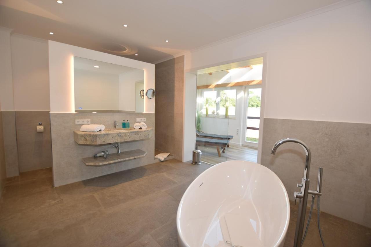 בוסאו Landhaus Hideaway Mit Aussenpool, Sauna Und Kamin מראה חיצוני תמונה