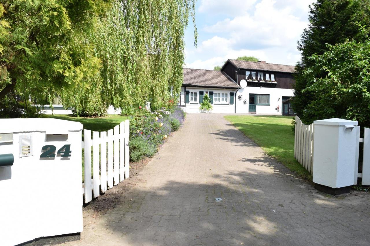 בוסאו Landhaus Hideaway Mit Aussenpool, Sauna Und Kamin מראה חיצוני תמונה