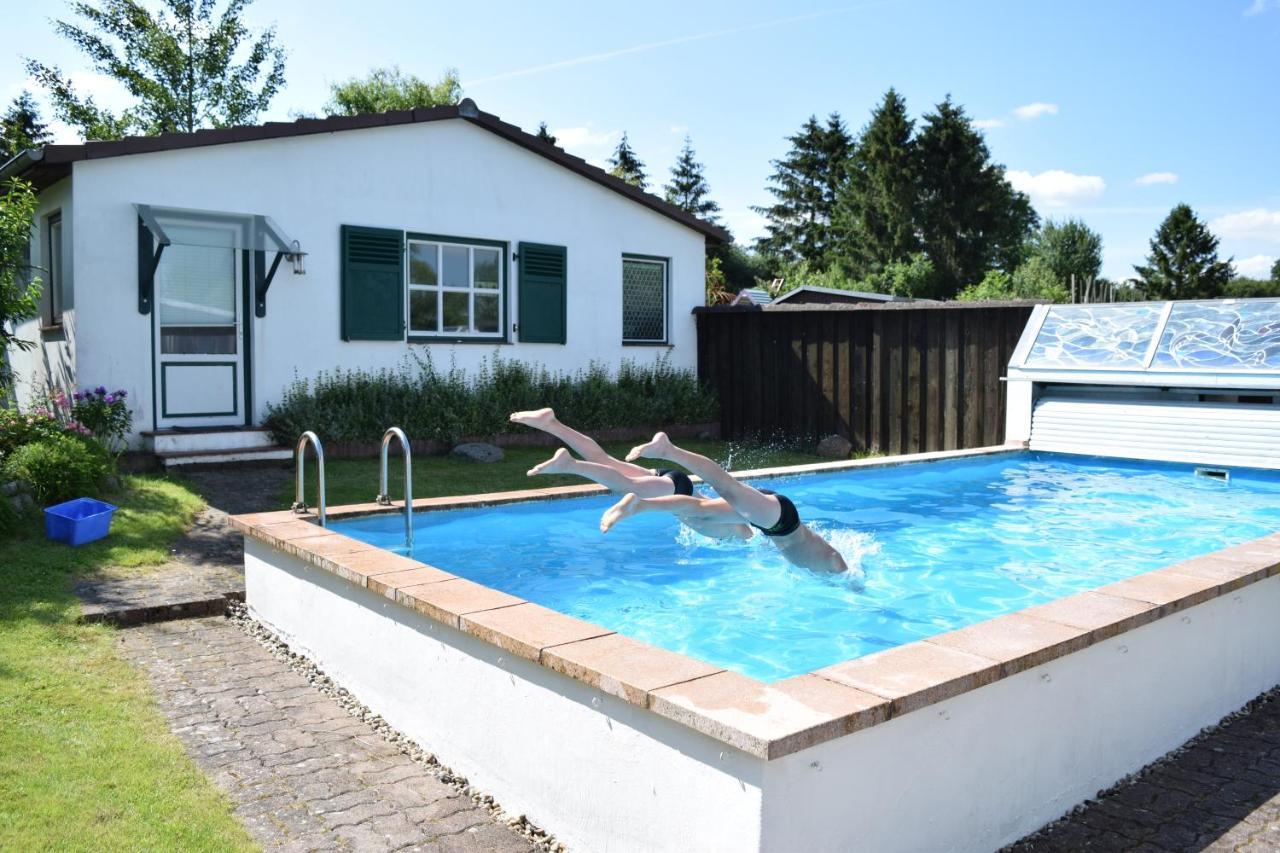 בוסאו Landhaus Hideaway Mit Aussenpool, Sauna Und Kamin מראה חיצוני תמונה