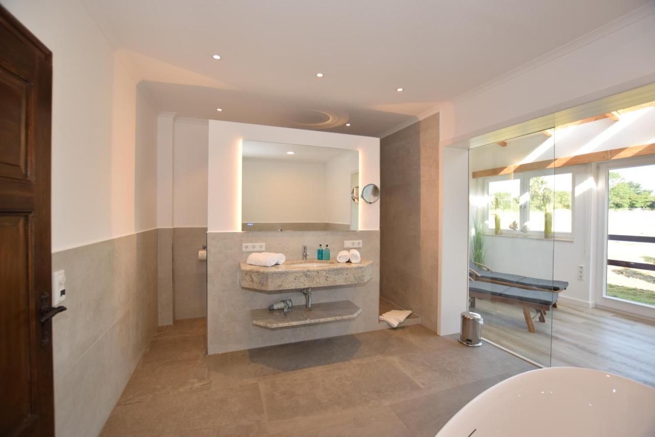 בוסאו Landhaus Hideaway Mit Aussenpool, Sauna Und Kamin מראה חיצוני תמונה